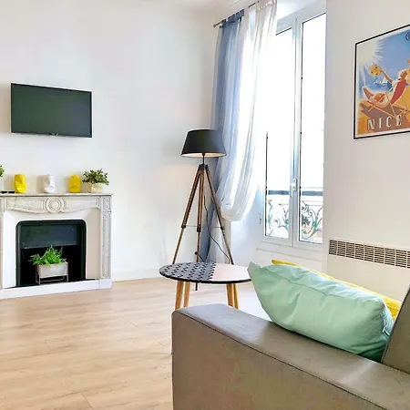 Apartment Blue Perl Nice